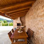 Casas D'elvira *