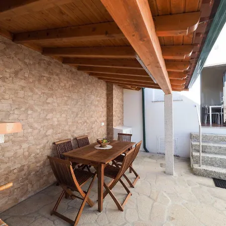 Casas D'elvira *