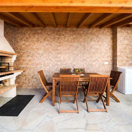 Casas D'elvira Holiday home