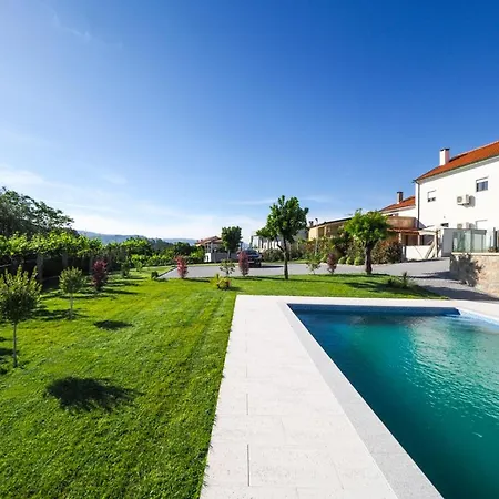 בית נופש Casas D'elvira